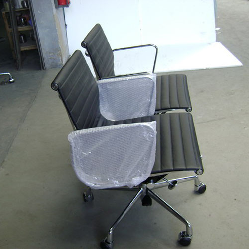 Eames Aluminum Office Chair